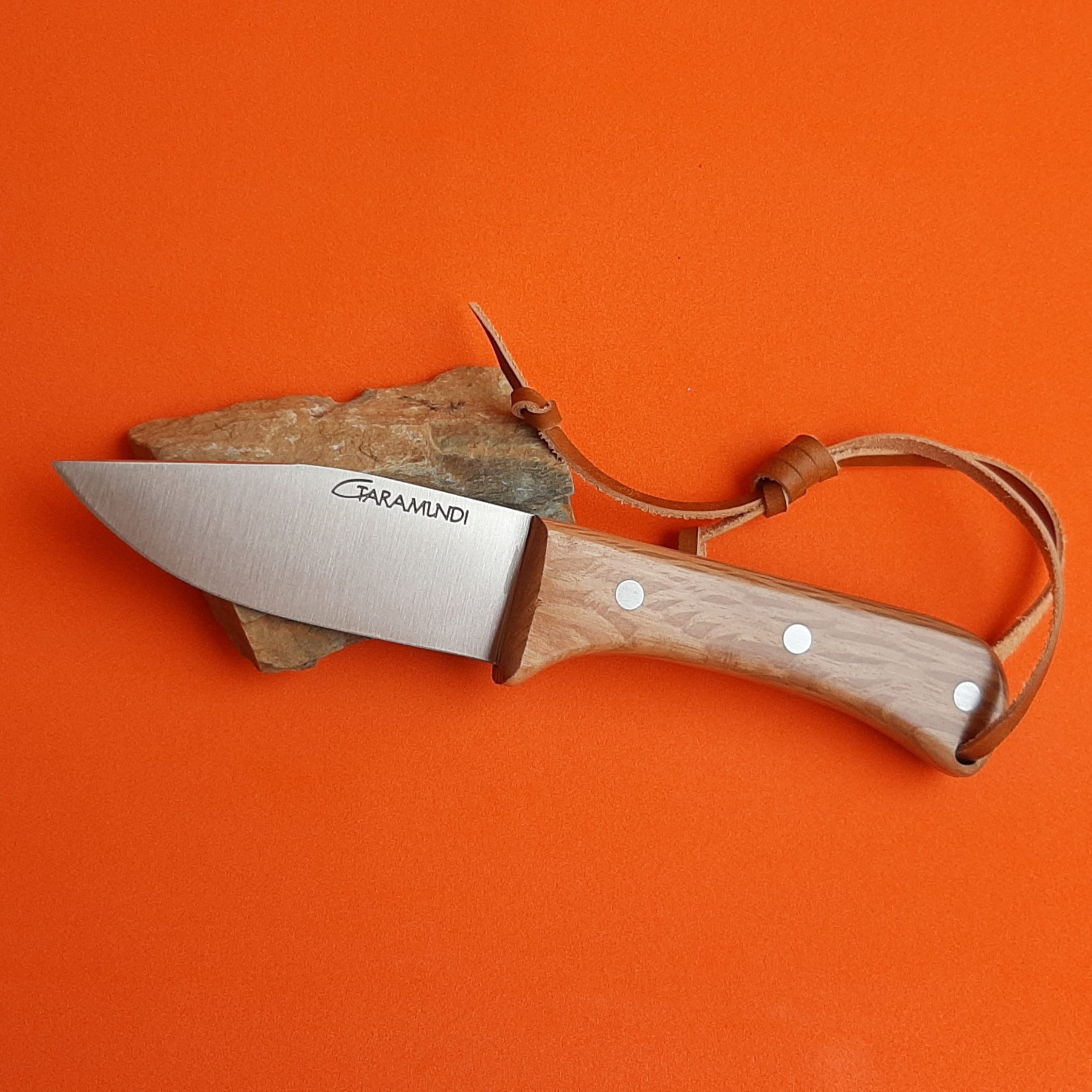 Cuchillo de Monte Pequeño Con Guarda. ENCINA. REF 438